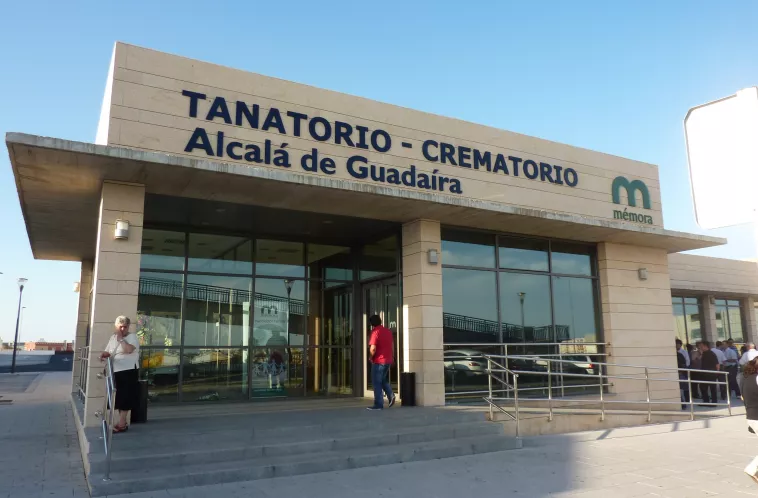 Tanatori / Funeraria Mémora Alcalá De Guadaira